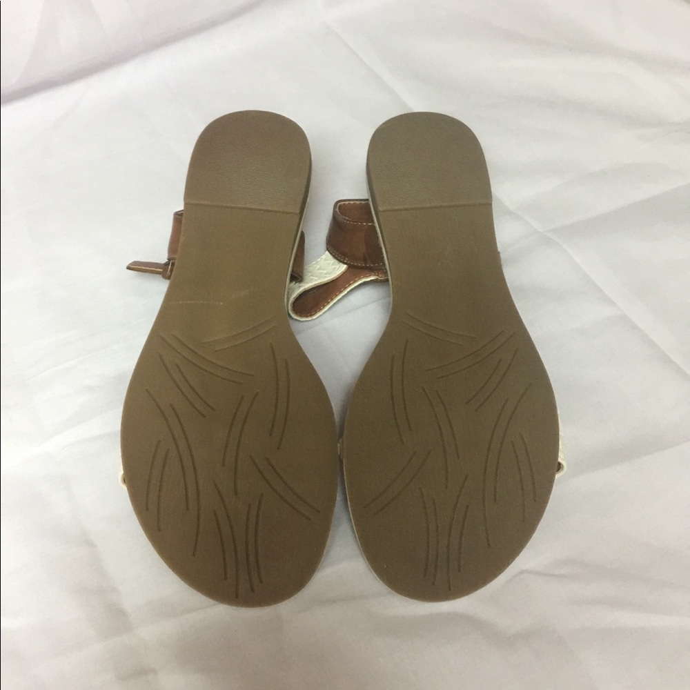 White mountain sandals - Picture 5 of 6